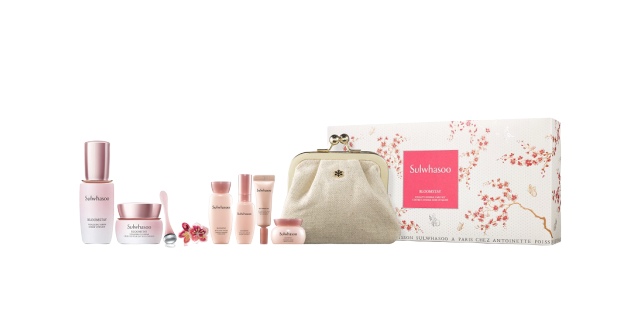 雪花秀 雪御梅花煥活護理套裝 HK$1,230 按此了解如果想功效更全面又夠得體，可以選擇雪御梅花煥活護理套裝。套裝內有齊迷你裝眼霜、精華露、面霜及化妝水，可以試盡一整個系列的產品，非常體貼每位媽媽。